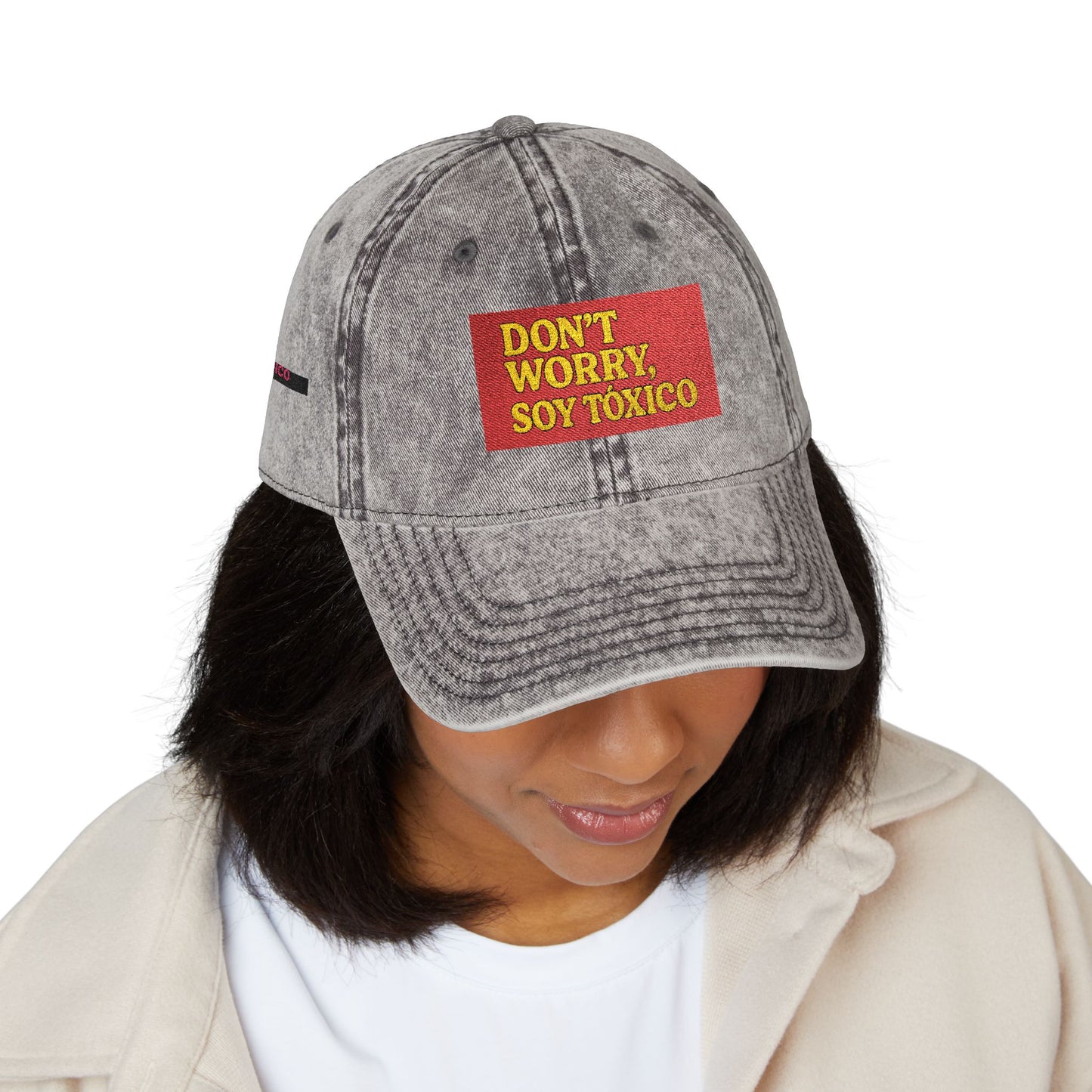 Vintage Embroidered Cap — "Don't Worry, Soy Toxico" Retro Baseball Hat